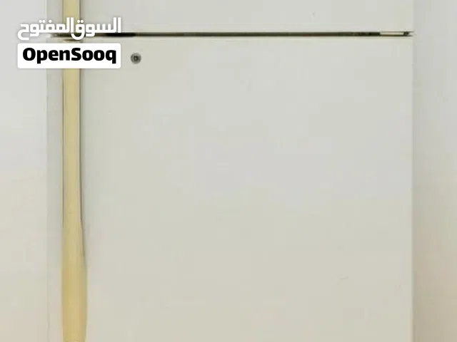 ثلاجة LG للبيع بحالة جيدة