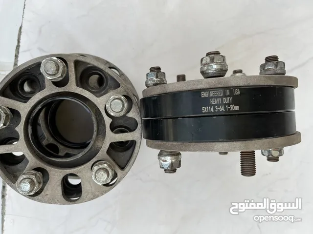 سبيسرات للبيع
