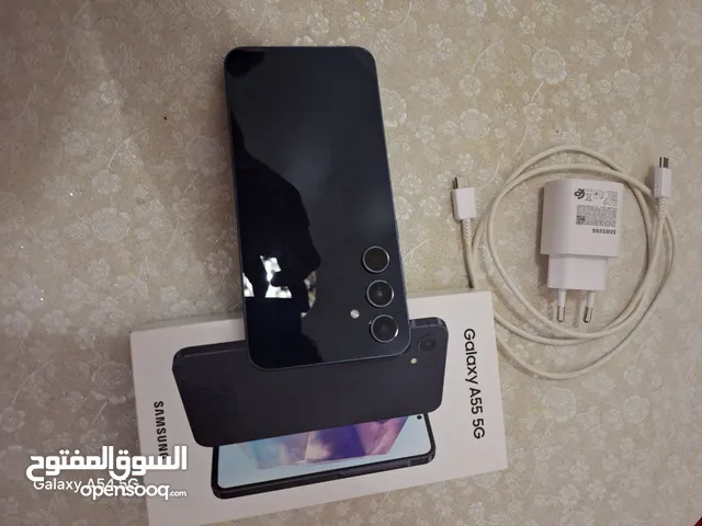 Samsung Galaxy A 55 jdid 3andou 8 mois bl cartouna te3ou m3eh charjeur original stockage 8/128