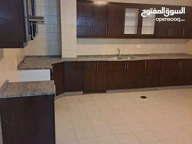 350 m2 4 Bedrooms Apartments for Rent in Amman Khalda