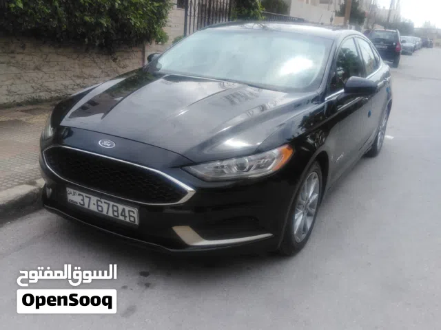 2017 فورد فيوجن SE