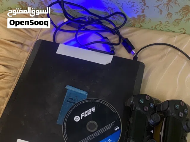 PlayStation 4 PlayStation for sale in Al Dakhiliya
