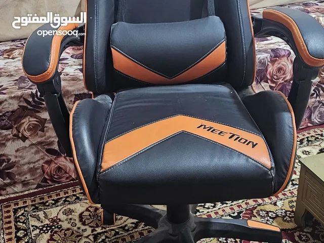Other Chairs & Desks in Tripoli