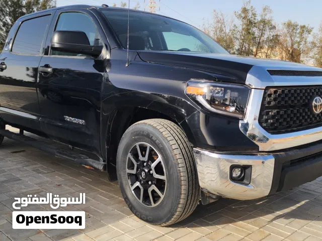 مجموعة سيارات للبيع