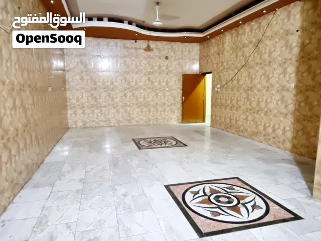 200 m2 4 Bedrooms Townhouse for Rent in Basra Al Jameea