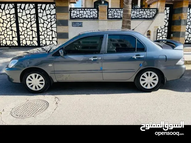 Used Mitsubishi Lancer in Jerash