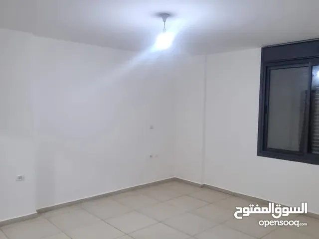 شقة غير مفروشة للإيجار في الريحان