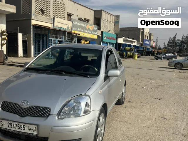 2004 تويوتا يارس SE