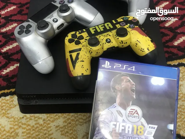 Play stishn 4 مستعمل للبيع بدون ubs ومع ا يصير سعره 230000