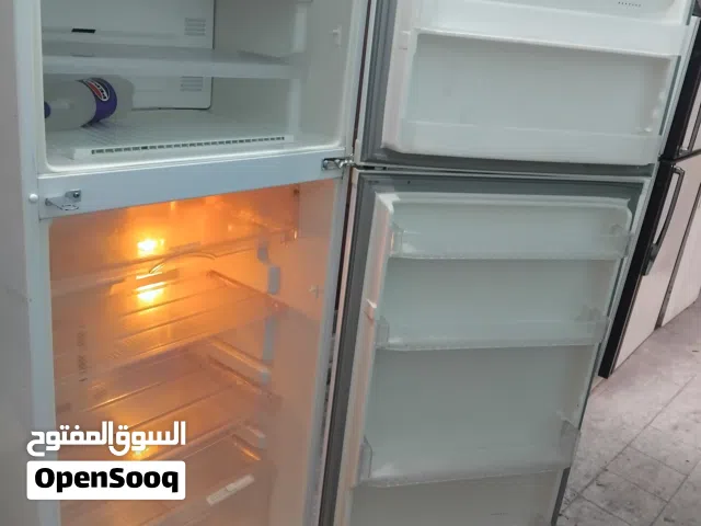 توجد للبيع ثلاجة جولد استار كوري 22 قدم استعمال خفيف معا التوصيل والكفاله