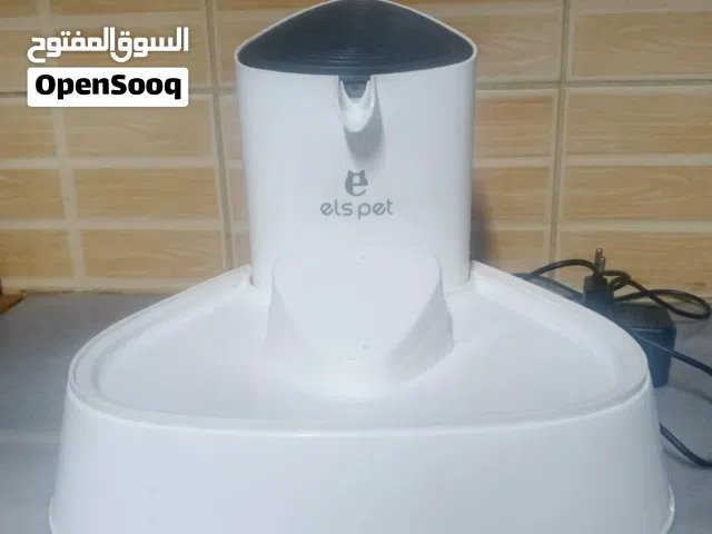 نافورة مياه للحيوانات القطط والطيور الصغيره