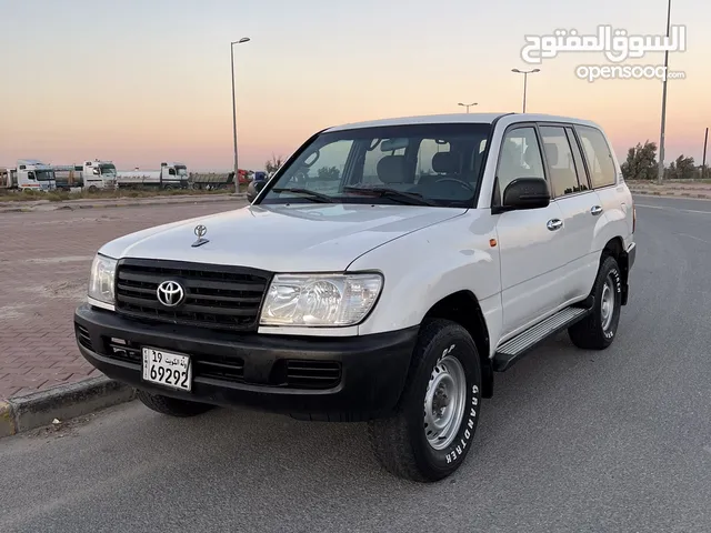 Toyota Land Cruiser GX in Al Jahra
