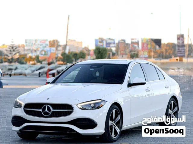 الله يبارك مرسيدس  c300 موديل 2022 زواق الدار وماشيه 19الف فقط قياده صفار