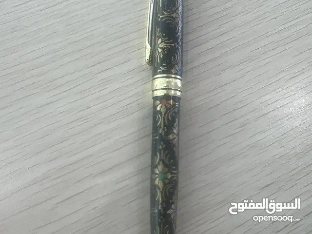 قلم منقش بعده انواع ونوعيات ممتازه جدا من الباكستان يوجد مصنوع خصيصاً لاجل توصيل موجود