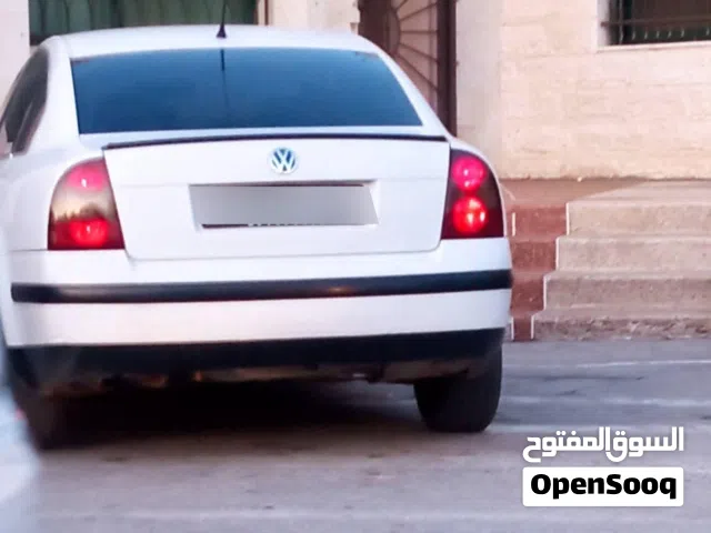 2005, فولكسفاغن, باسات, Standard