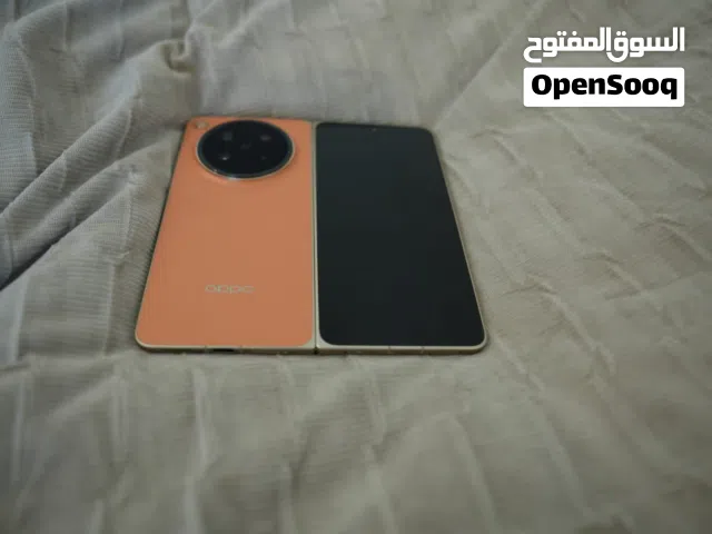 Oppo Find N6 foldable almost new with AI Pen case