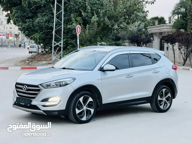 هونداي توسان مميز للبيع او البدل بسعر مميز