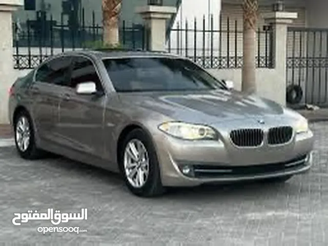 بي.  ام. 520. مع. فتحه. سياره بالورقه. بسعررررررر طحن. طحن. طحن