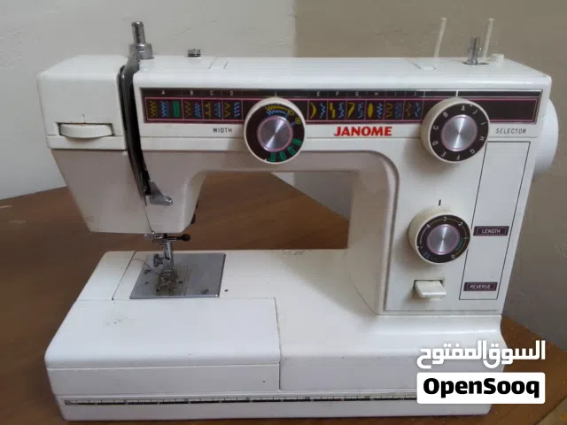 ماكنة درزه منزلي ماركة جانومي