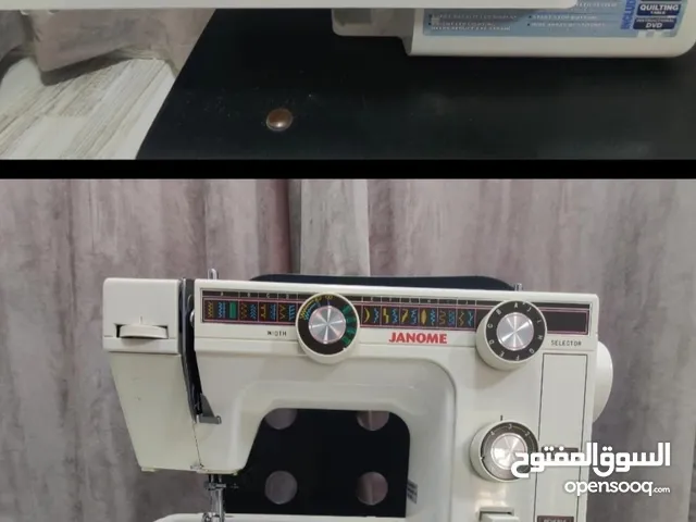 two sewing machine for sale in working conditions   مكينتين خياطة للبيع في حالة جيدة