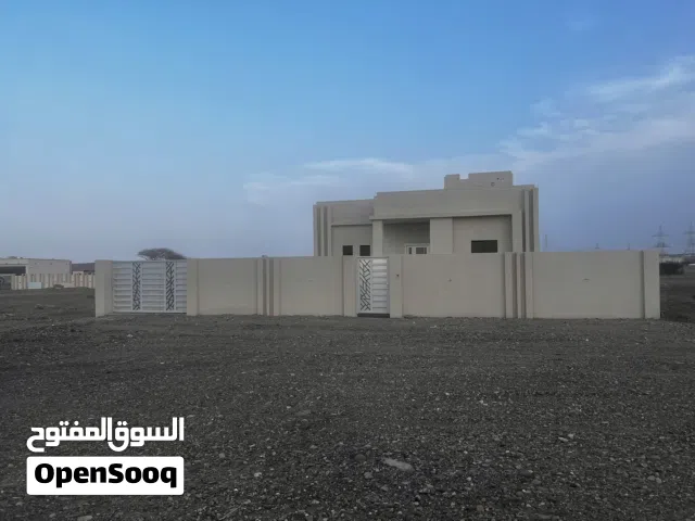 منزل للبيع صحار/ حي الرفعة