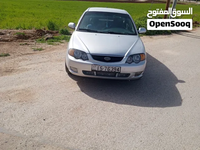 2001 Kia Shuma