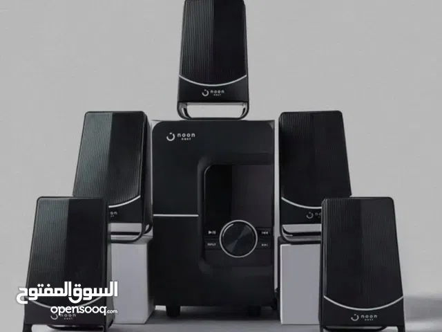 مكبرات صوت للوسائط المتعددة مع جهاز تحكم عن بُعد LED مزوج بمنفذ USB ونظام إعادة التشغيل EM-5190FST B