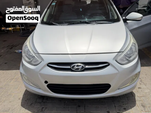 2018 Hyundai Accent Standard