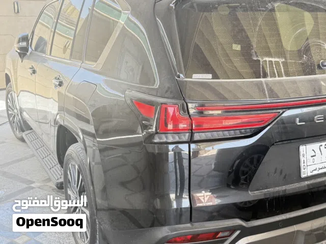 2023 لكزس LX LX 600