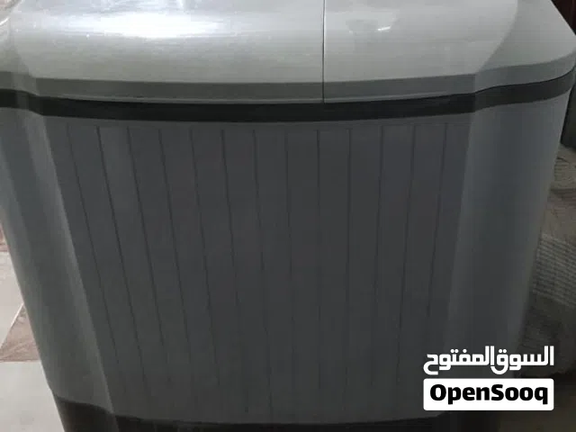 غسالة مستخدم نظيف