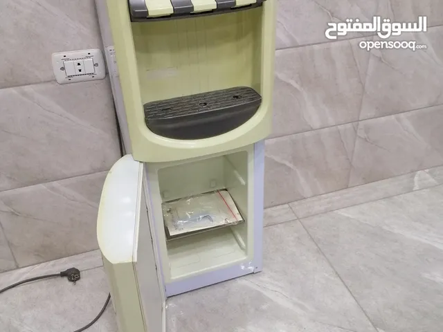 كولر ماء نوع سامكس للبيع استعمال بسيط مطلوب فيه 30 دينار