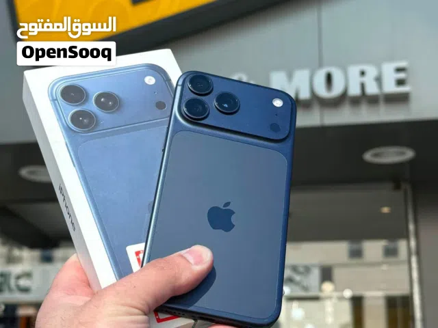 iPhone  17 pro max  256  Blue