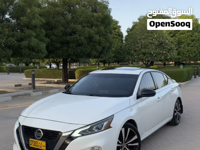 2019 Nissan Altima SR