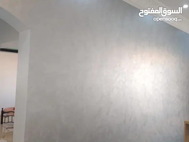 صبغ وديكورات وعازل ماء وابوكسي