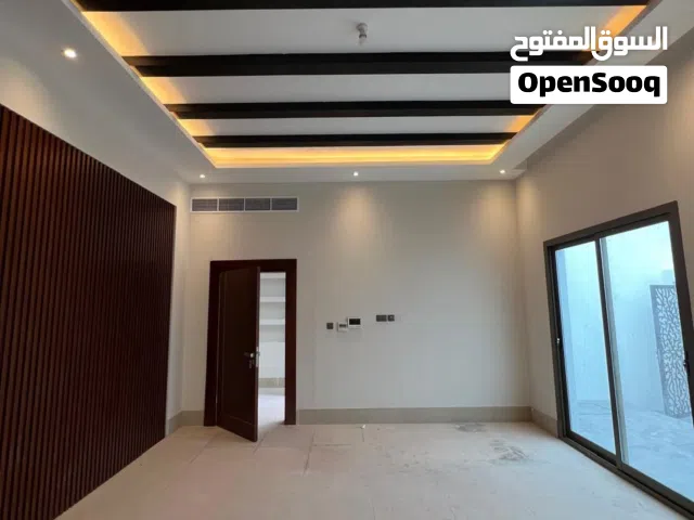 للايجار فيلا في محمد بن زايد طابق ارضي 150 الف