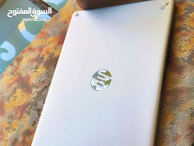 لابتب hp السعر المطلوب 2000دينار ويوجد مع حقيبه
