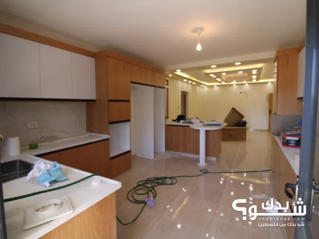 230m2 4 Bedrooms Apartments for Sale in Ramallah and Al-Bireh Beitunia