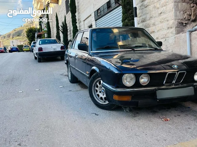بي ام 518 1985 E28 فئة خامسة