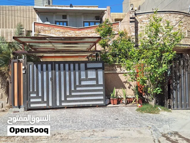 بيت مساحه 114 متر مسلح عالي عن الشارع واجهة 5 متر و 70 سم و النزال 20 متر  بيع فقط