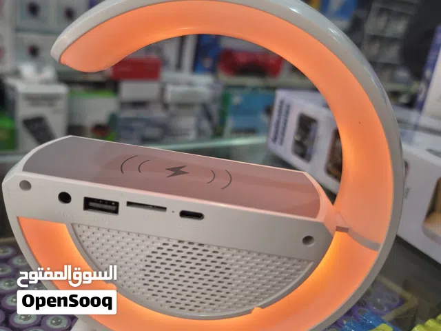 مكبر صوت شحن لاسلكي ب3000 الف ريال
