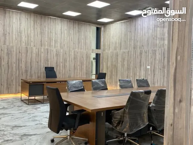هنقر مجهز ايجاًر. علي الريسي. يصلح. مقر. شركة. او. تجاري. ايجاًر