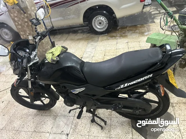 Honda CB300F 2019 in Al Dakhiliya