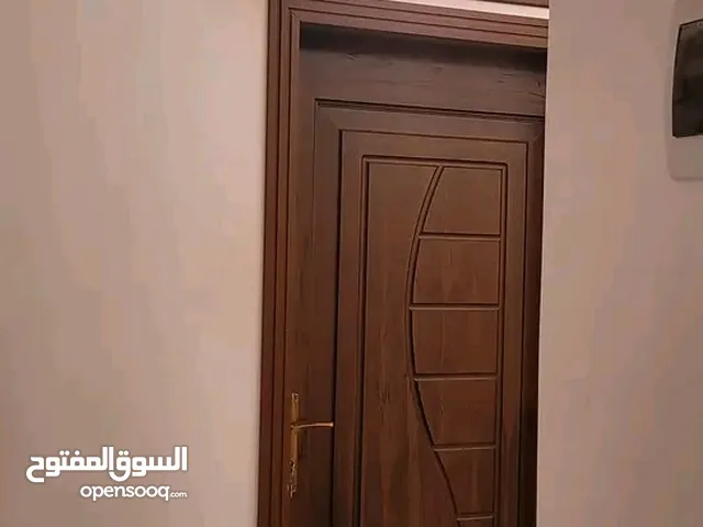 100 m2 5 Bedrooms Apartments for Sale in Sana'a Haddah