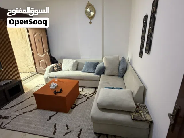 استديو مفروش مساحه 60 متر قرب جامعه الاردنيه