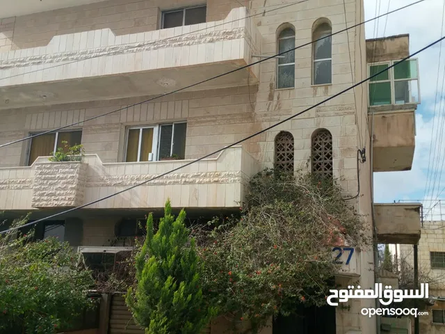 عمارة 3طوابق مع ارض للبيع بموقع واطلالة ولا بالاحلام