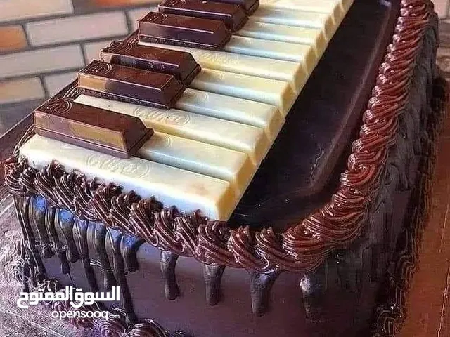 تعليم موسيقى نظري وعملي على اله البيانو الاورغ وتعليم الصولفيج والهارموني والاكوردات