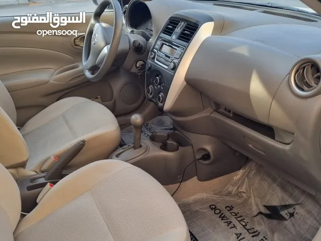 Nissan Sunny SL in Al Riyadh