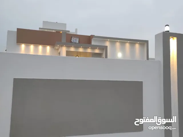 231 m2 3 Bedrooms Townhouse for Sale in Al Batinah Wadi Al Ma'awal