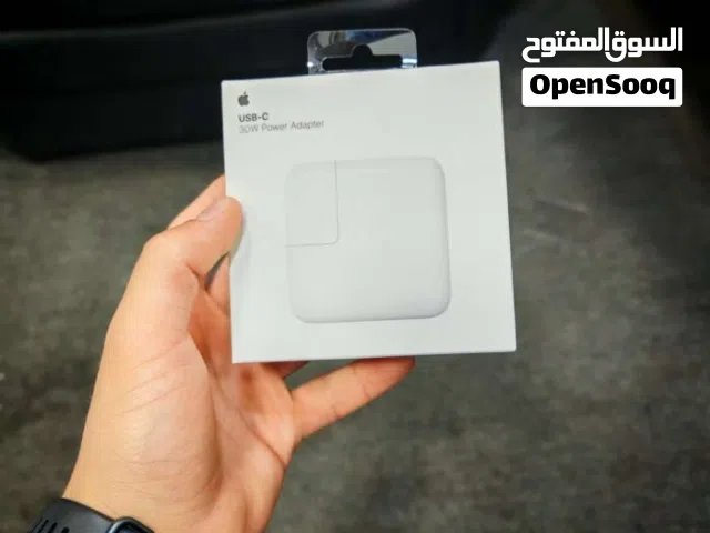 عظمة ابل اصليه ميه بالميه 30 W استعمال شهر  مع كرتونتها