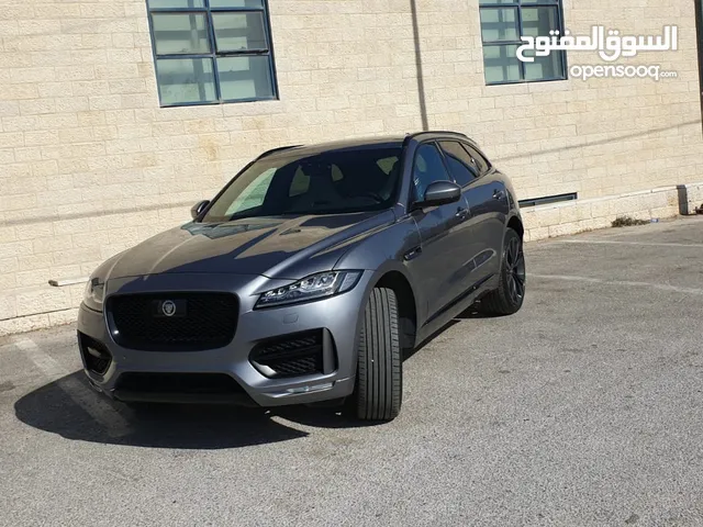 Jaguar f-pace2020